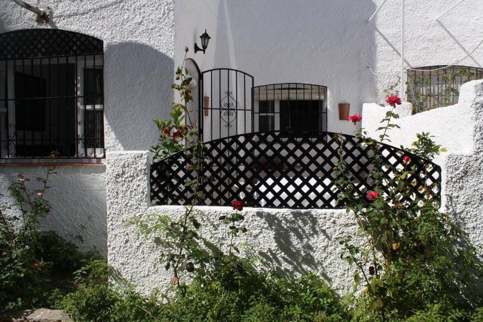 Casa Lesley Anne Apartment Nerja Ngoại thất bức ảnh
